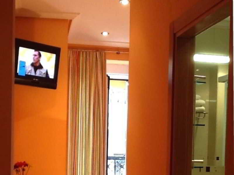 Luz Guest house 2*
